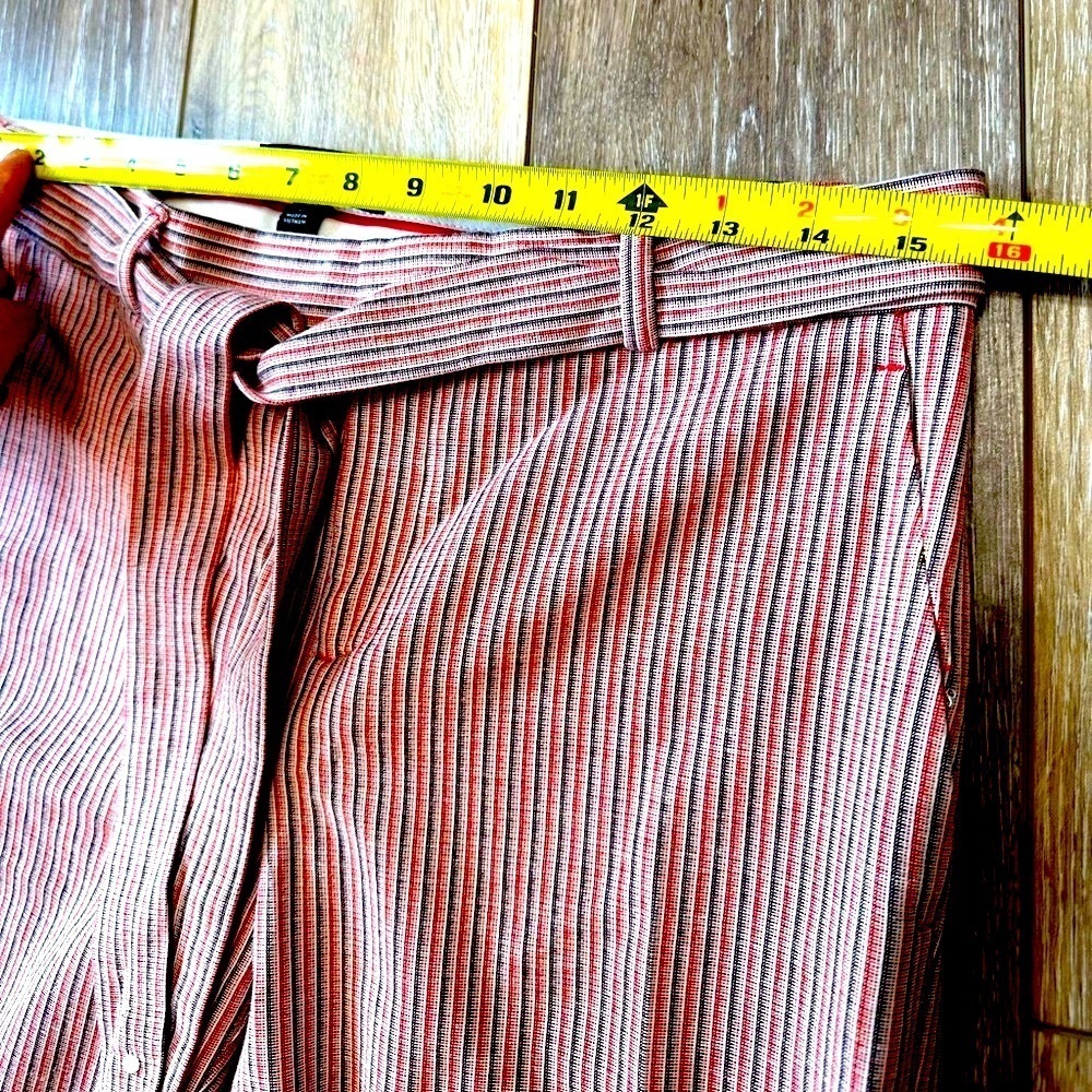 #6) Banana Republic Avery Cropped pants NEW condition. “photo #2 true color”